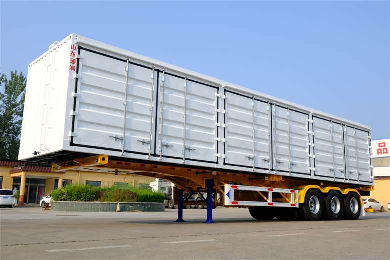 Transport semi-trailer of dangerous goods tank frame